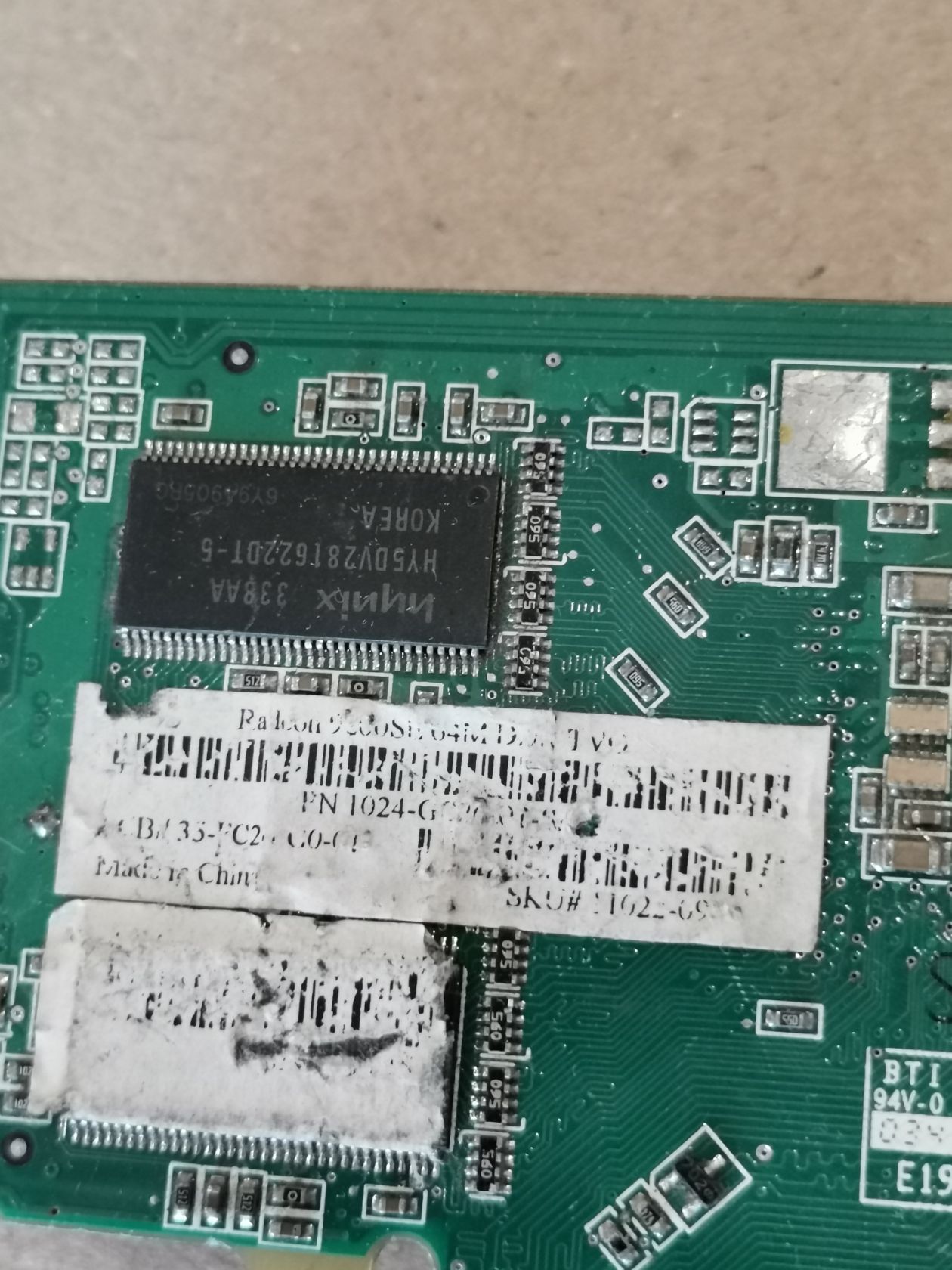 Видеокарта ATI Radeon 9200SE 64mb AGP - фото фото фото 2