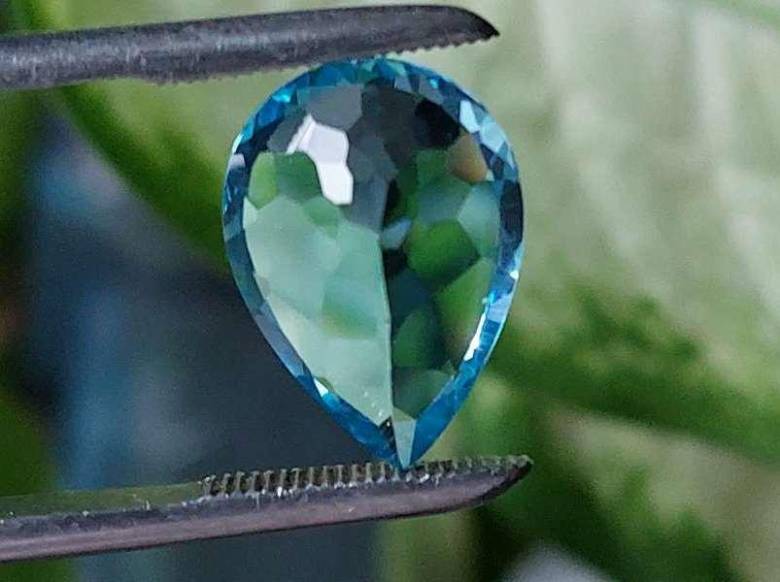 Натуральный топаз 13.11ct   18.2x13mm - фото фото фото 8