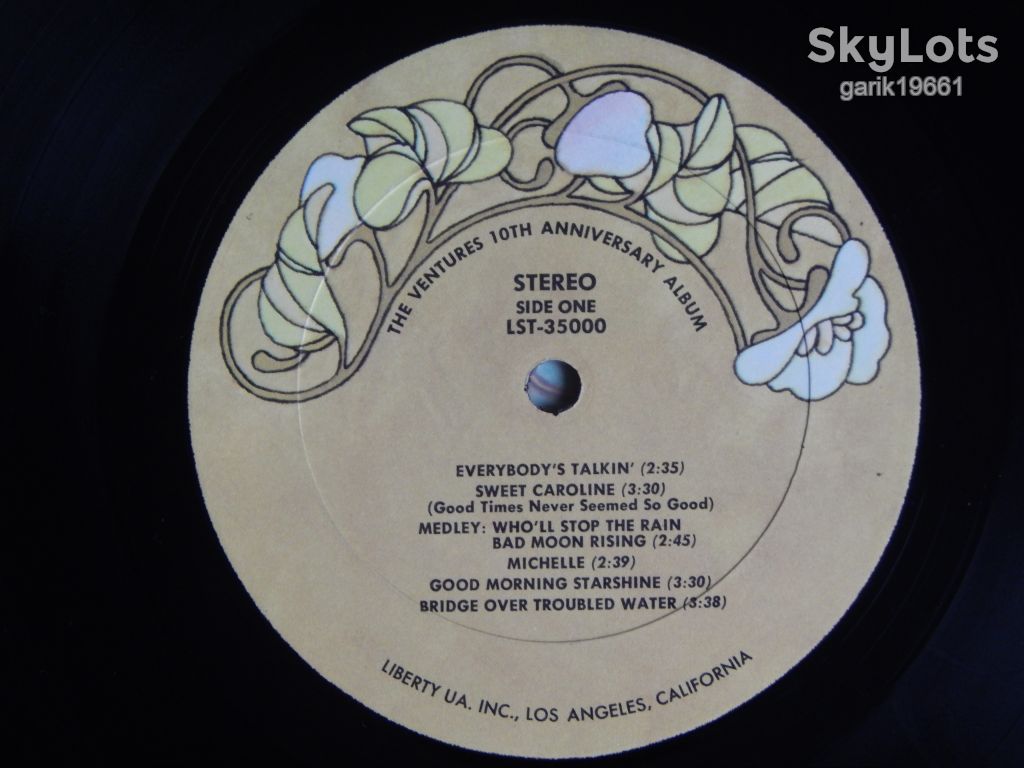 The Ventures ‎– 10th Anniversary Album   (Liberty ‎– LST 35000, US) EX+/VG/VG - фото фото фото 3