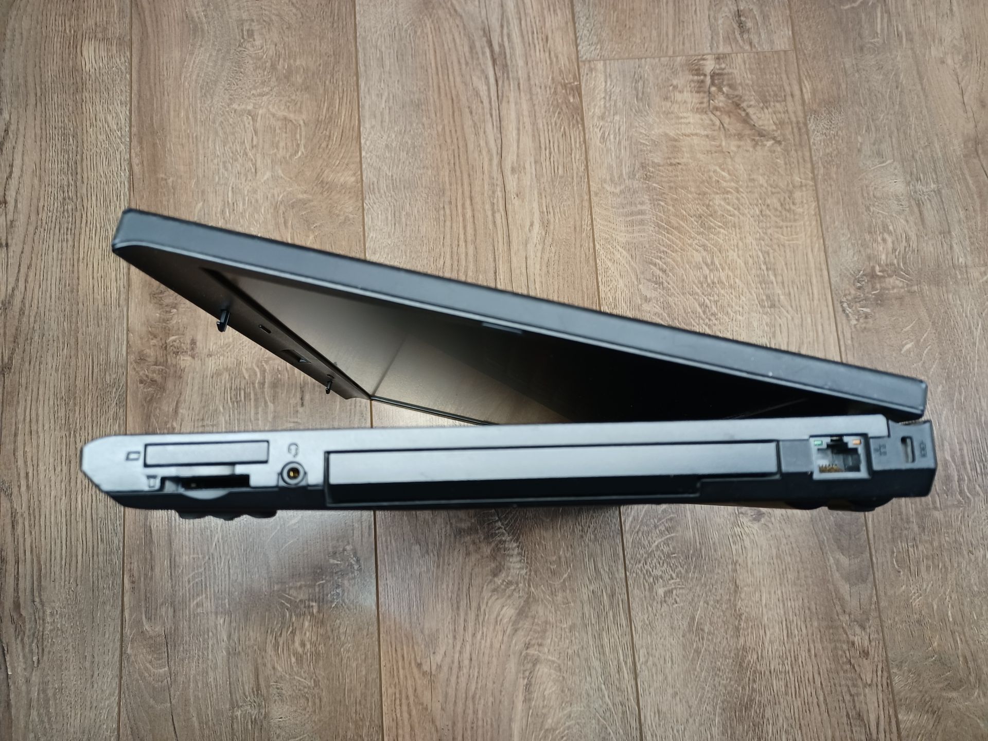 Ноутбук Lenovo ThinkPad T510 - фото фото фото 6