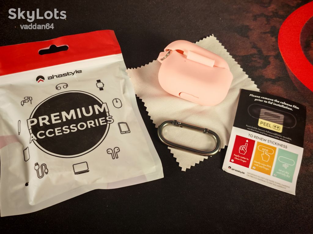 Рожевий силіконовий чохол Silicone Case для Apple AirPods - фото фото фото 3