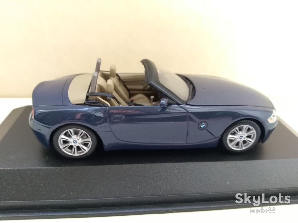 BMW Z4.Minichamps.1:43 - фото фото фото 3