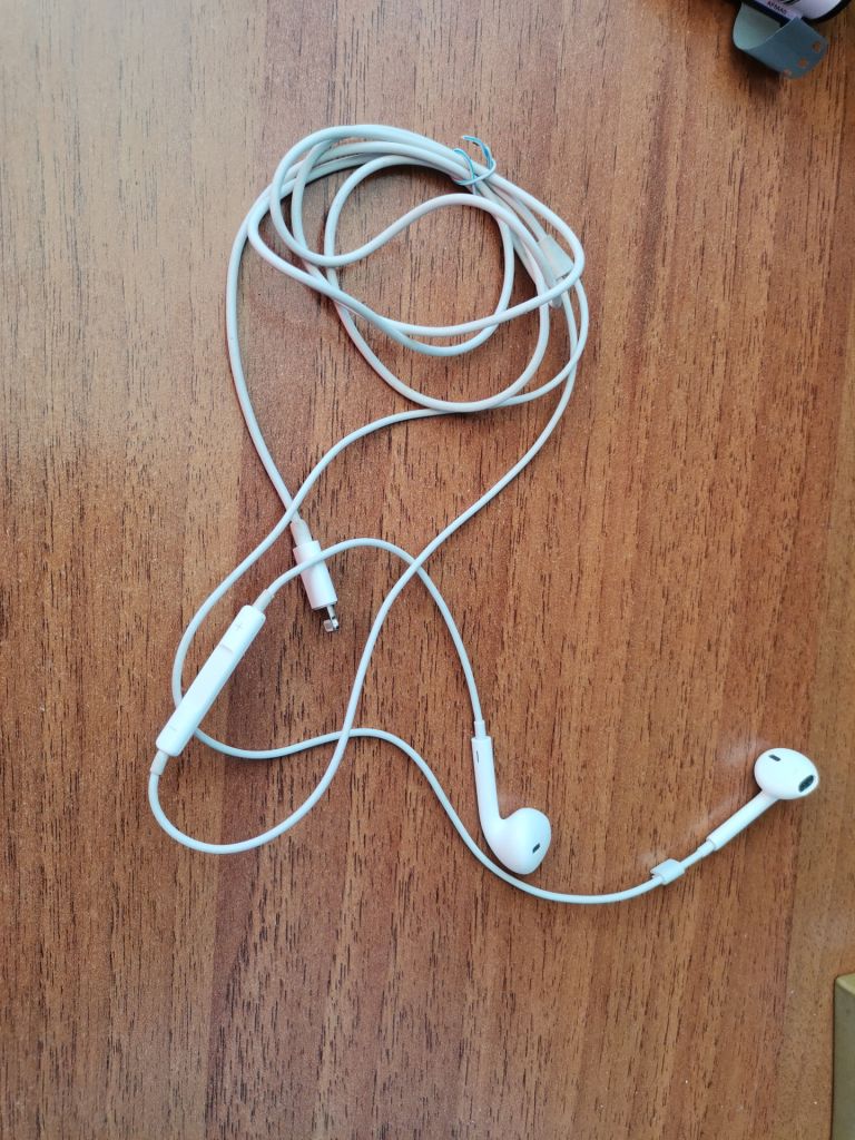 Наушники гарнитура Apple EarPods Lightning - фото фото фото 2