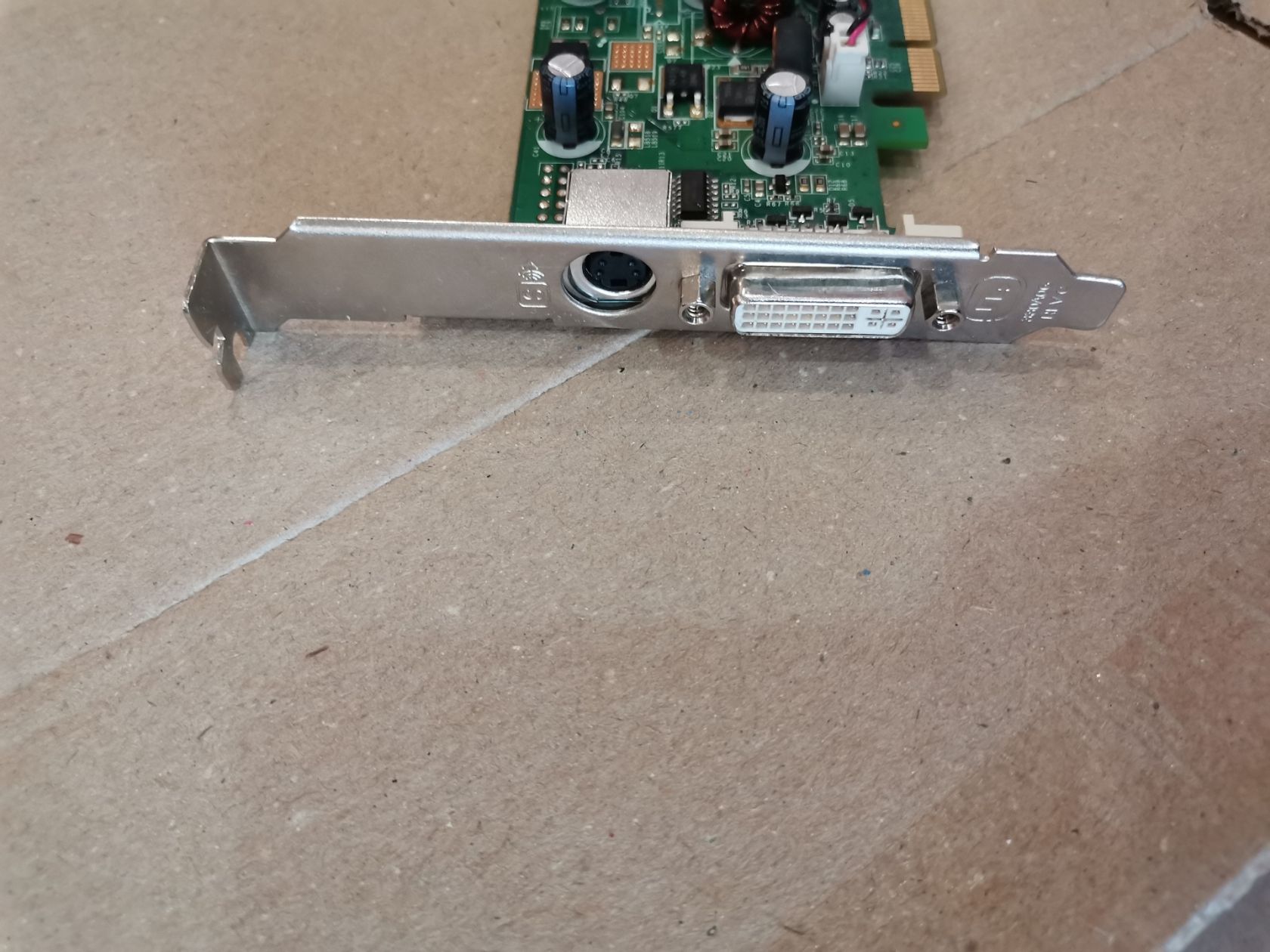 Видеокарта NVIDIA GeForce 9300 GE PCI-E 2.0x16 - фото фото фото 3