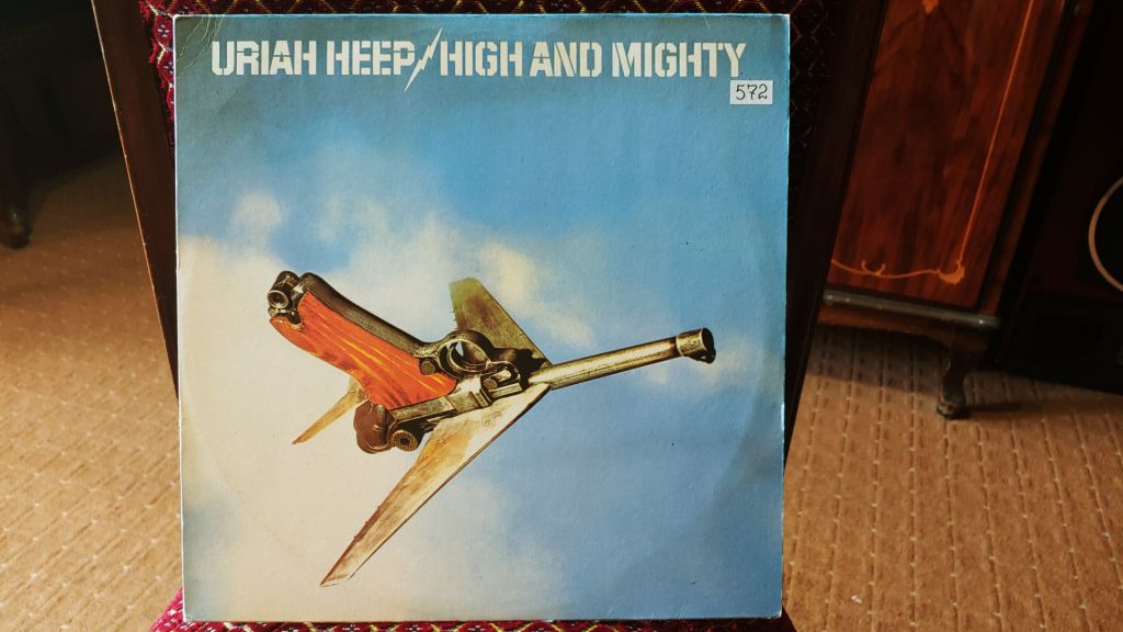 Uriah Heep - High and mighty - фото фото фото 0