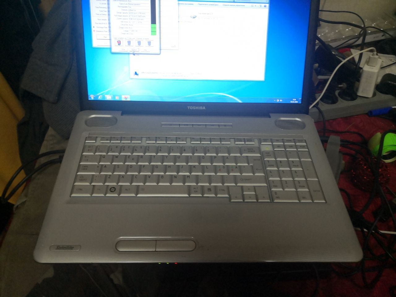 Ноутбук Toshiba Satellite L550D   (30) - фото фото фото 1