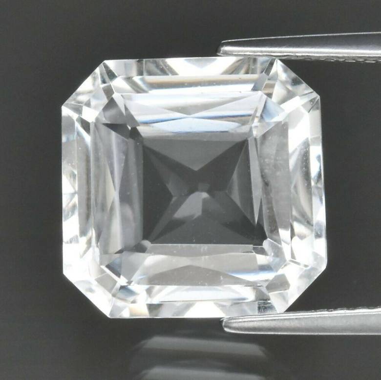 Белый Кварц  5.80 ct   11mm - фото фото фото 0