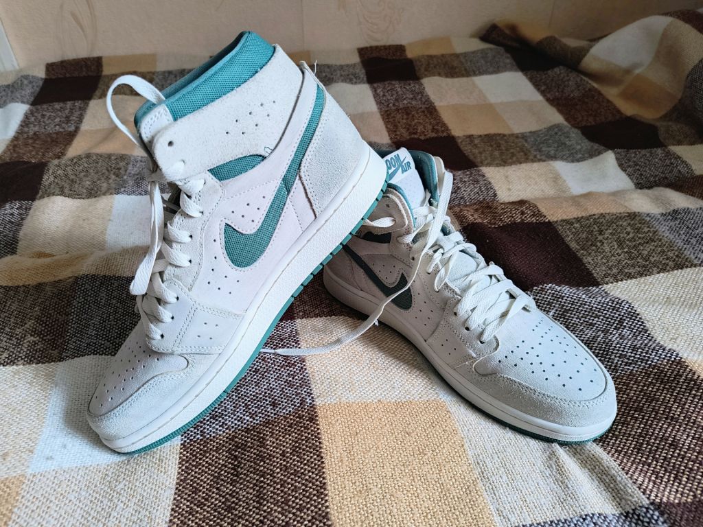 Кросівки Jordan 1 High Zoom Air CMFT 2 - фото фото фото 2