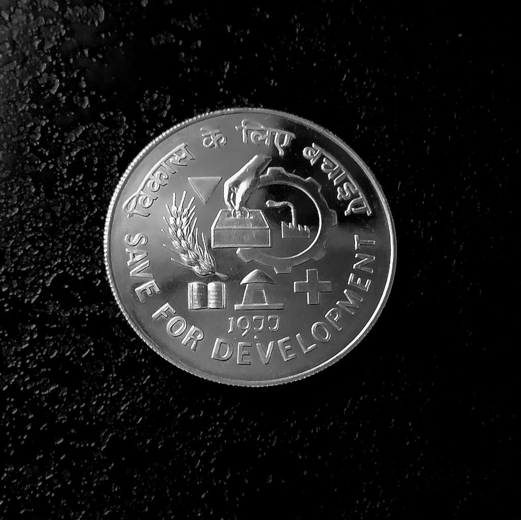 50 РУПИЙ ИНДИЯ 1977 ФАО состояние UNC!!! серебро 34,7/500 ОЧЕНЬ РЕДКАЯ!!! - фото фото фото 2
