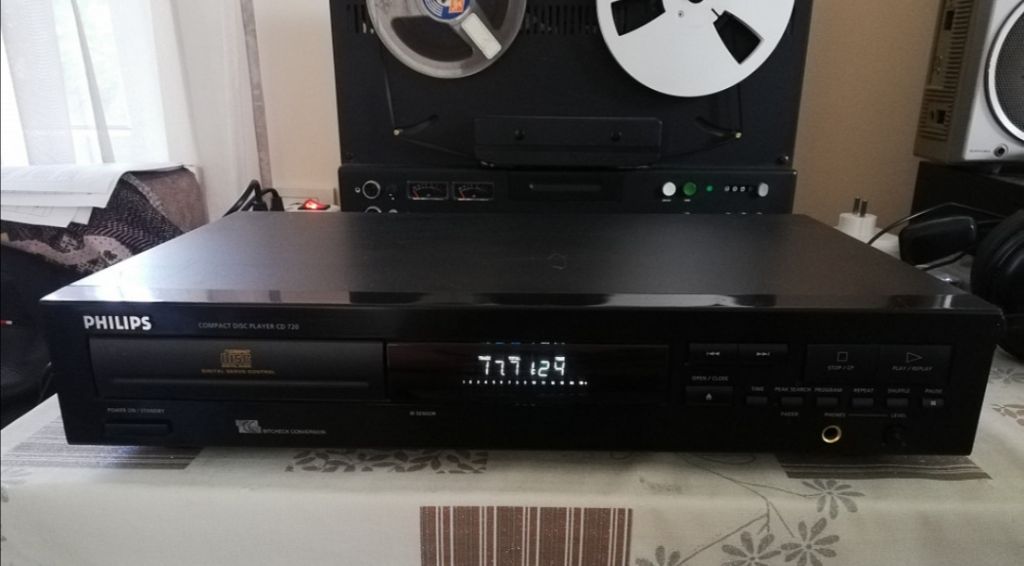 Philips CD-720 / TDA1545A - фото фото фото 2