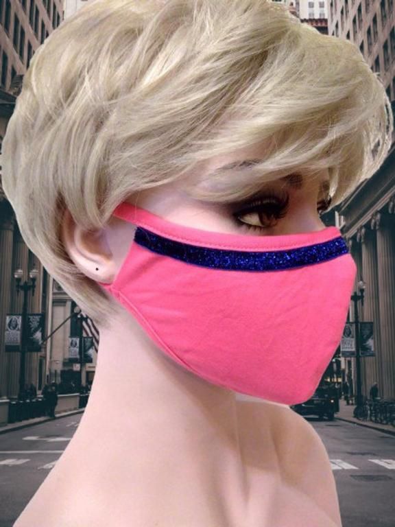 Розовая трикотажная маска с блестящей синей полоской, двухслойная эластичная многоразовая маска - фото фото фото 0