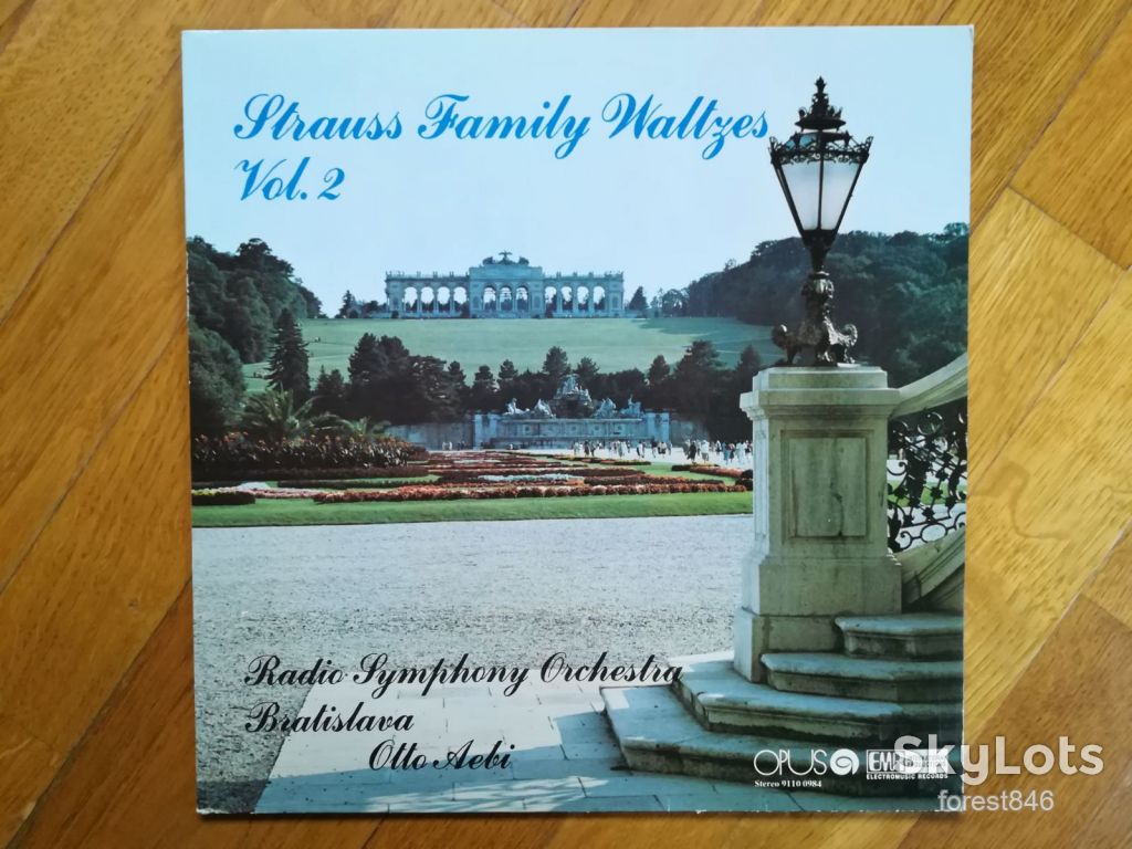 Strauss family waltzes Vol.2  (1)-Ex.+, Чехословакия - фото фото фото 0