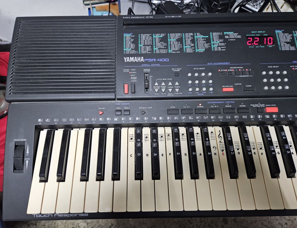 Синтезатор Yamaha PSR-400 - фото фото фото 3