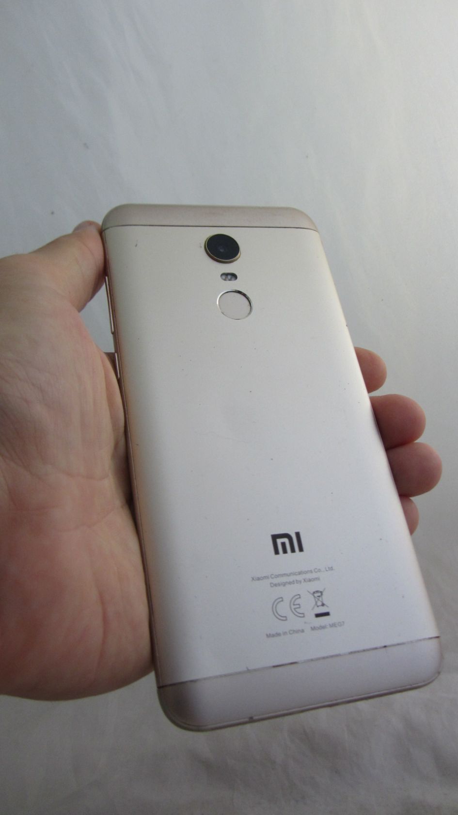 Xiaomi Redmi 5 Plus 3/32 Gold - фото фото фото 4