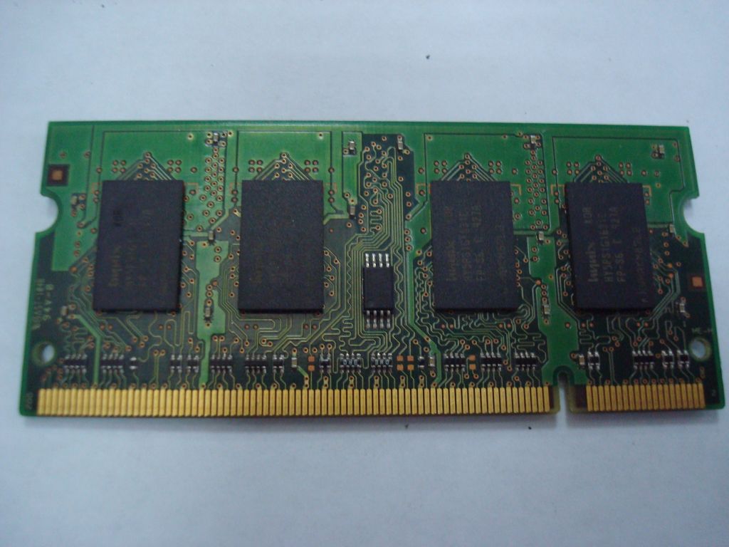 Память Hynix HYMP112S64CP6-S6 AB-C 1Gb DDR2-800 PC2-6400 - фото фото фото 1