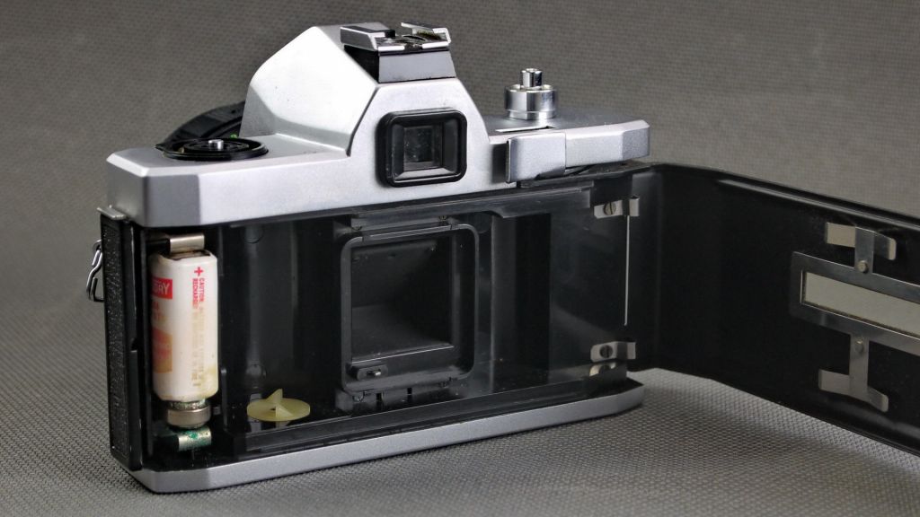 Фотоаппарат пленочный механический Ricoh 126C Flex TLS с объективом Rikenon 100mm/2,8 Ф67мм Вживане - фото фото фото 2