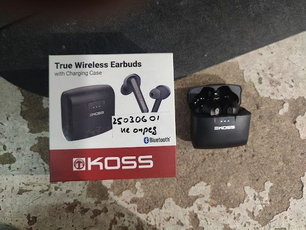 Беспроводные наушники Koss TWS150i № 25030601 - фото фото фото 0