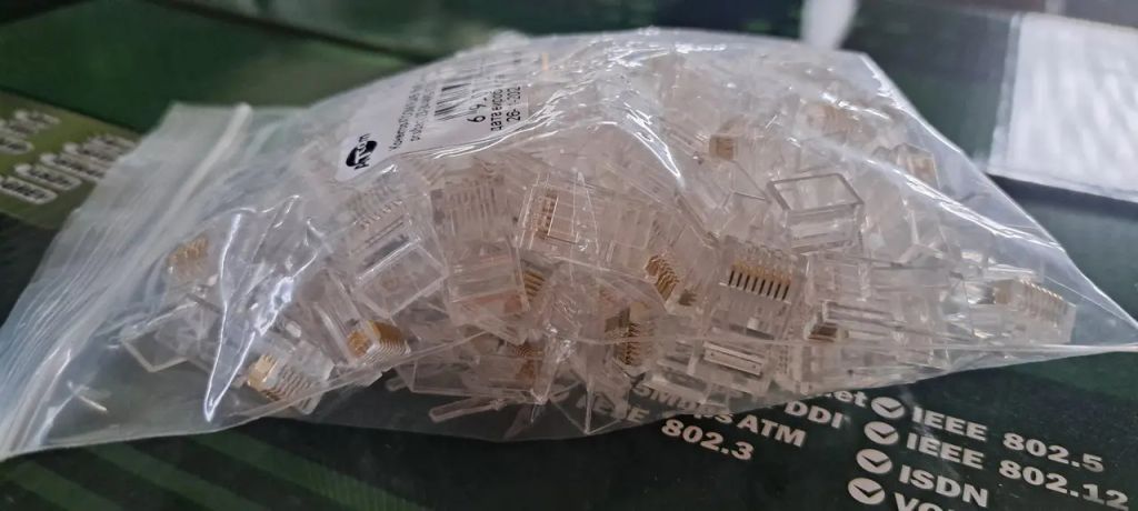 Якісний конектор RJ45 8p8c 100 шт. - фото фото фото 0