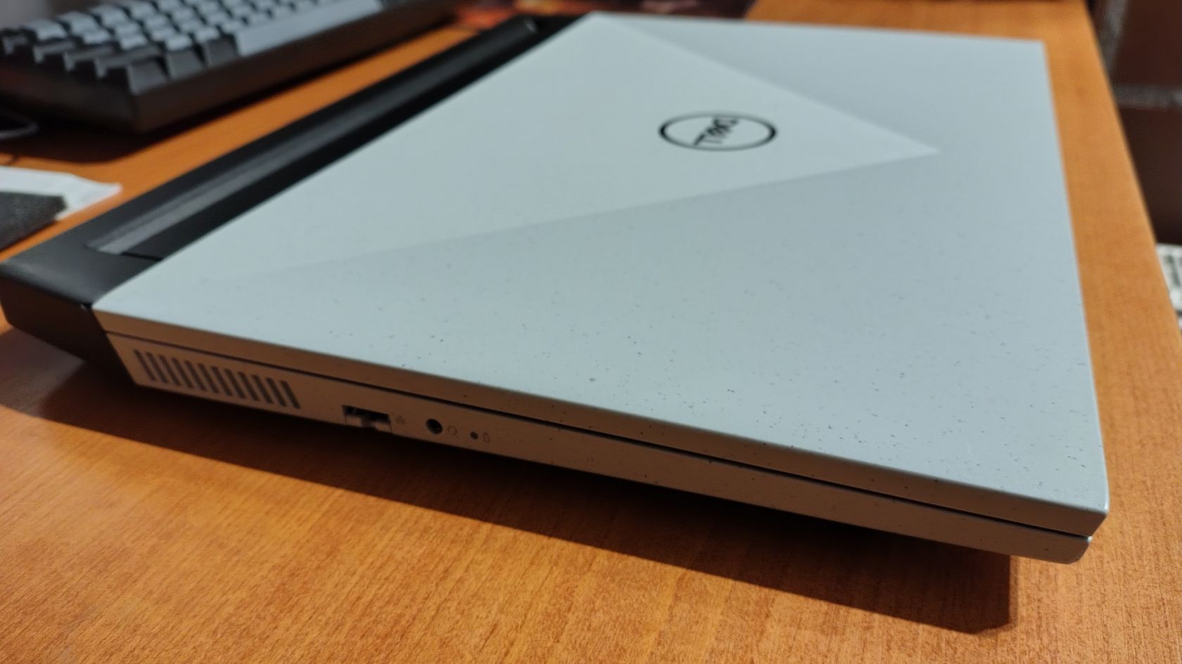 Игровой DELL G15 5525 Ryzen 7 6800H/RTX 3050Ti 4Gb/DDR5 8Gb/SSD 256Gb/ 15.6" 120Hz - фото фото фото 8