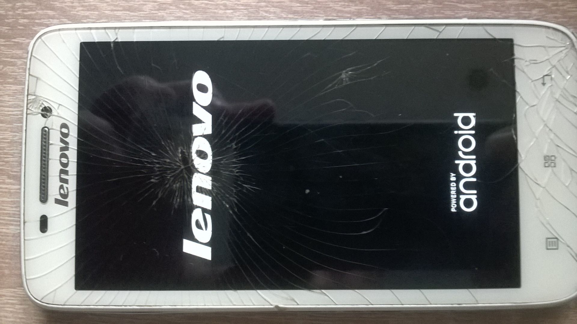 Мобильный телефон Lenovo S650 +АКБ - фото фото фото 0