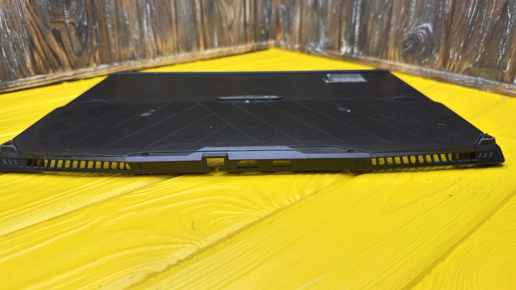 Корито Msi Stealth GS77  (1135) - фото фото фото 4