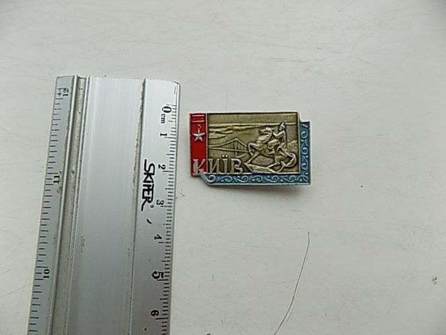 Значок СССР Київ Памятник Богдану Хмельницкому - фото фото фото 0