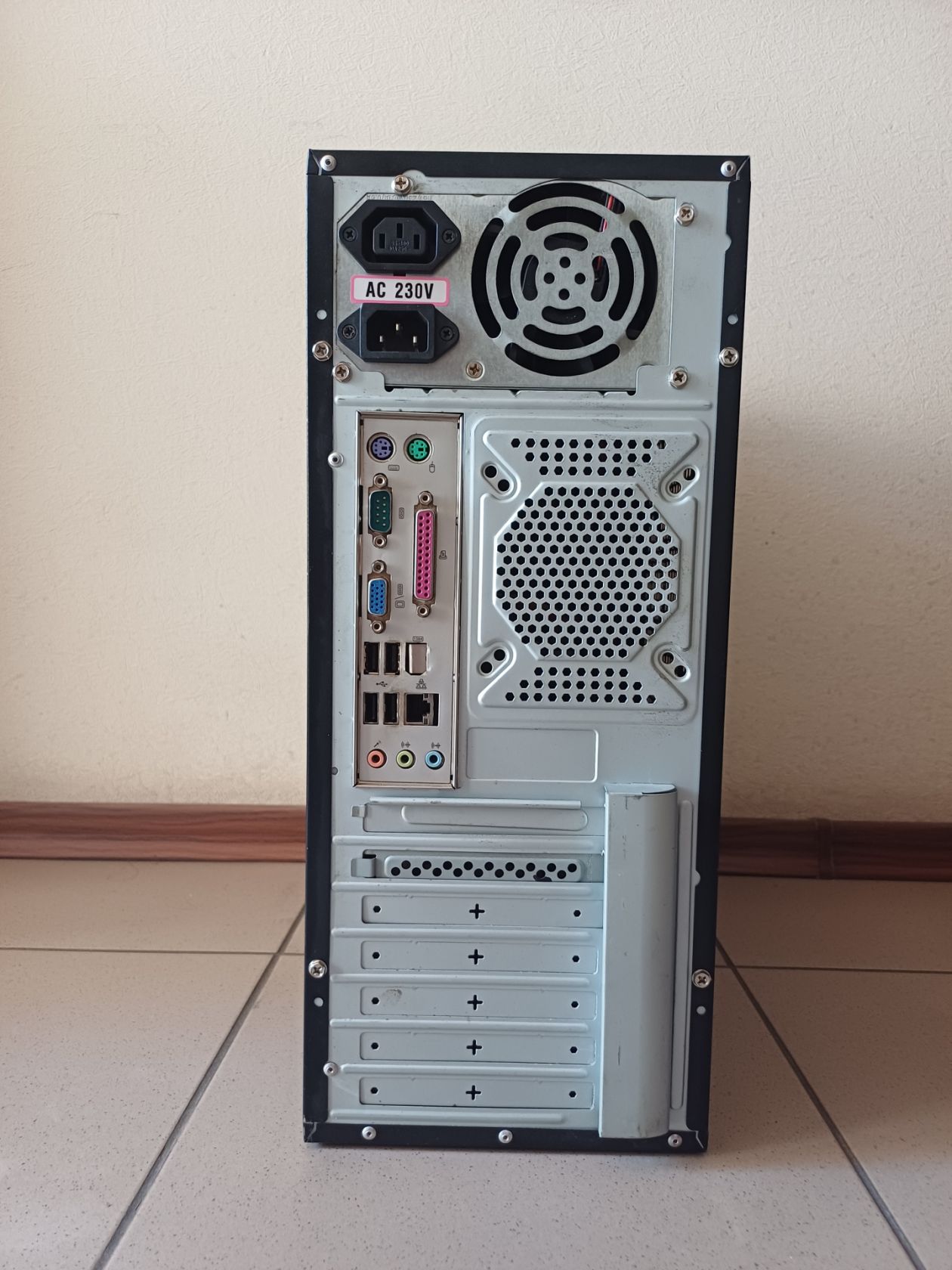 Системный блок Intel Celeron 2.8 GHz 1Gb DDR 40 HDD - фото фото фото 6