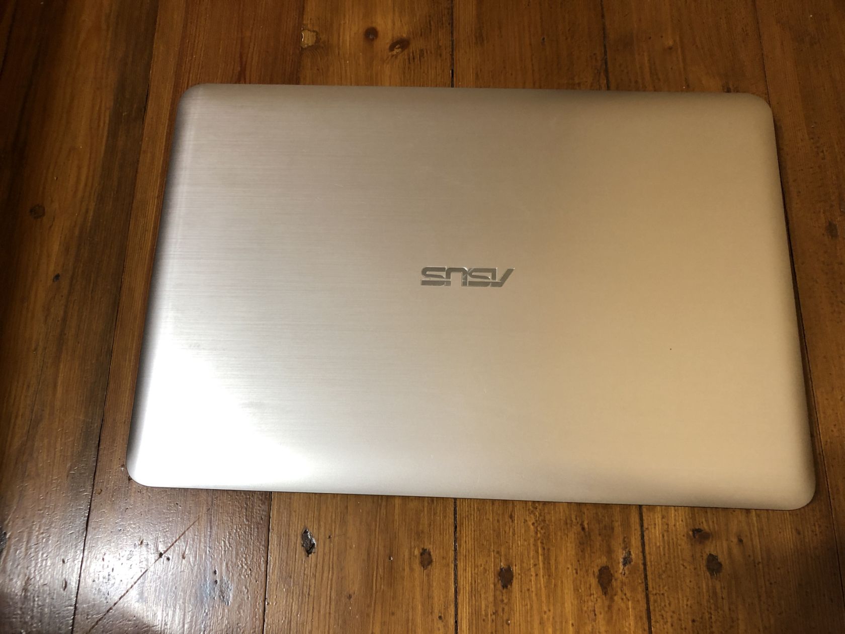 ноутбук asus X556  R556 на частини залитий - фото фото фото 1