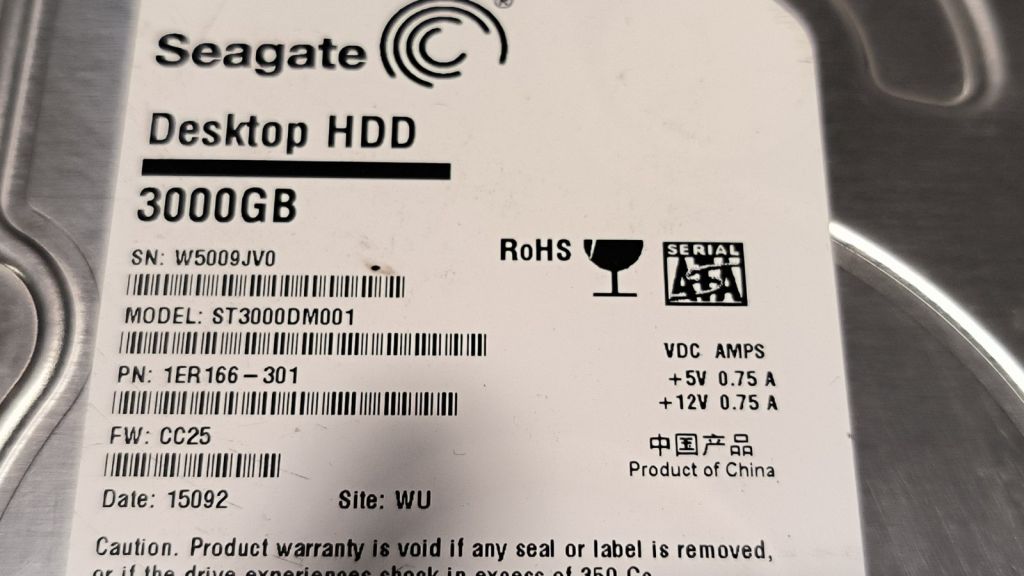 Жорсткий диск Seagate Desktop HDD ST3000DM001 3TB №38 - фото фото фото 3