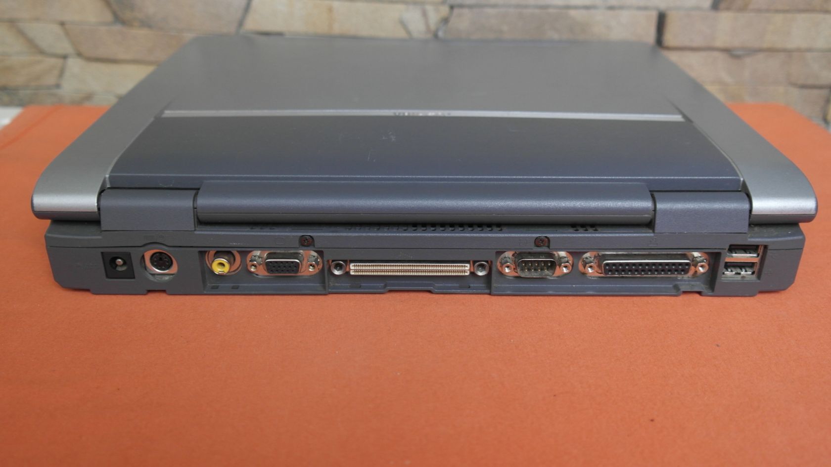 Ноутбук Toshiba Satelitte PRO 4600 PIII 850/256/20/CD-RW+DVD/15" - фото фото фото 6