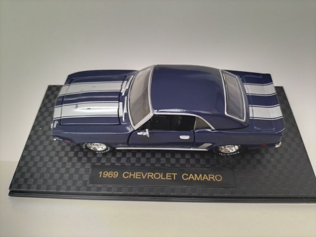Chevrolet Camaro 1969. Road Champs. -2945- - фото фото фото 4
