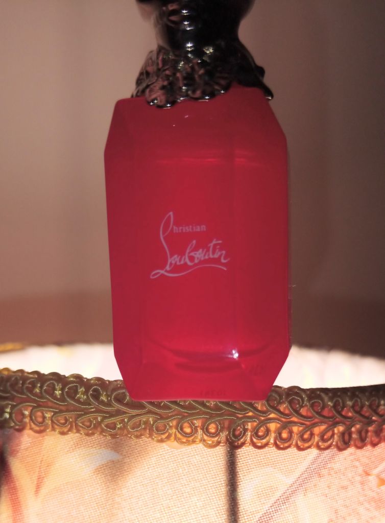 Christian Louboutin Loubikiss - фото фото фото 2