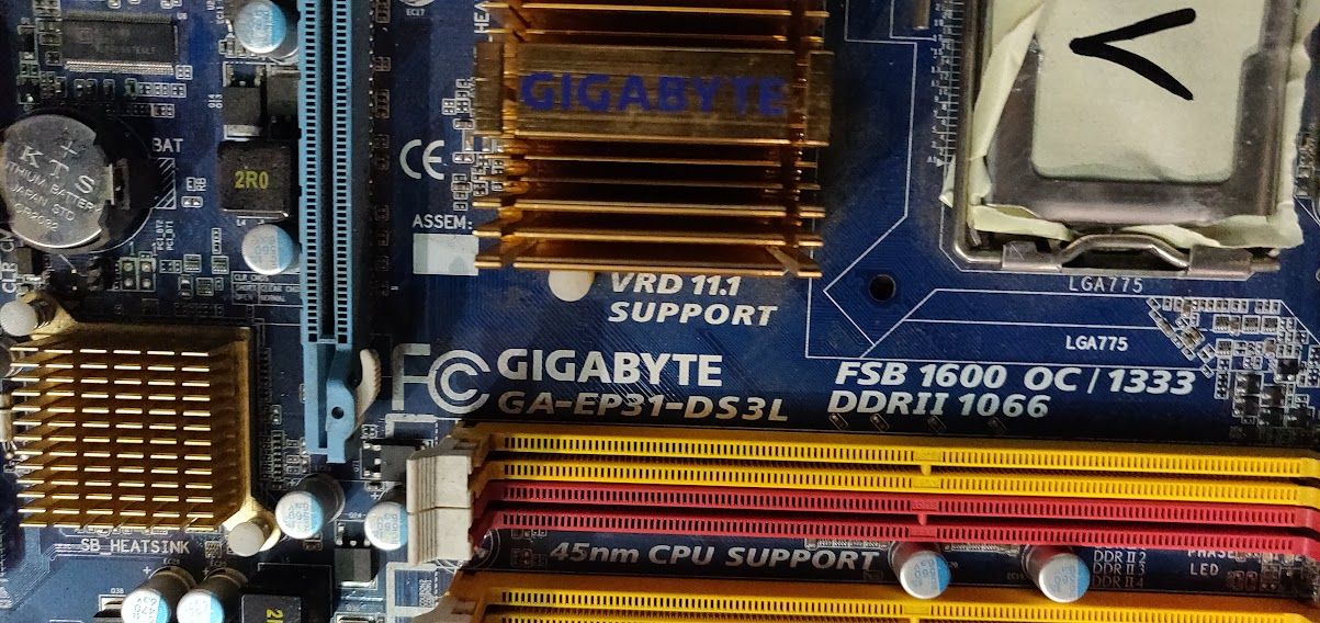 Мат. плата Gigabyte GA-EP31-DS3L rev1.0 LGA775 P31 PCI-E+GbLAN SATA ATX 4DDR2 № 222309 - фото фото фото 1