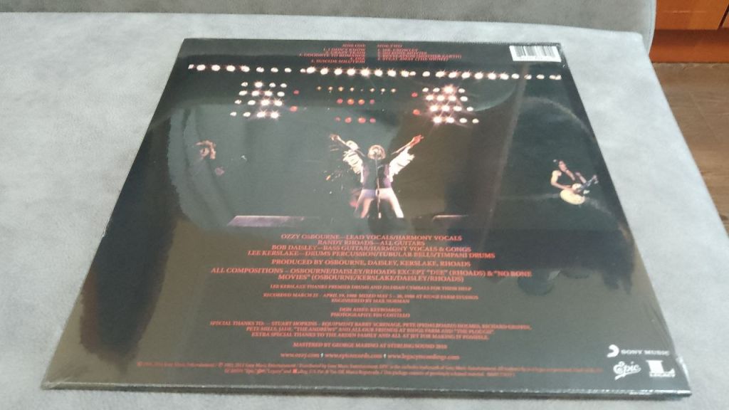 ozzy osbourne - blizzard of ozz. запечатанный европейский винил - фото фото фото 1