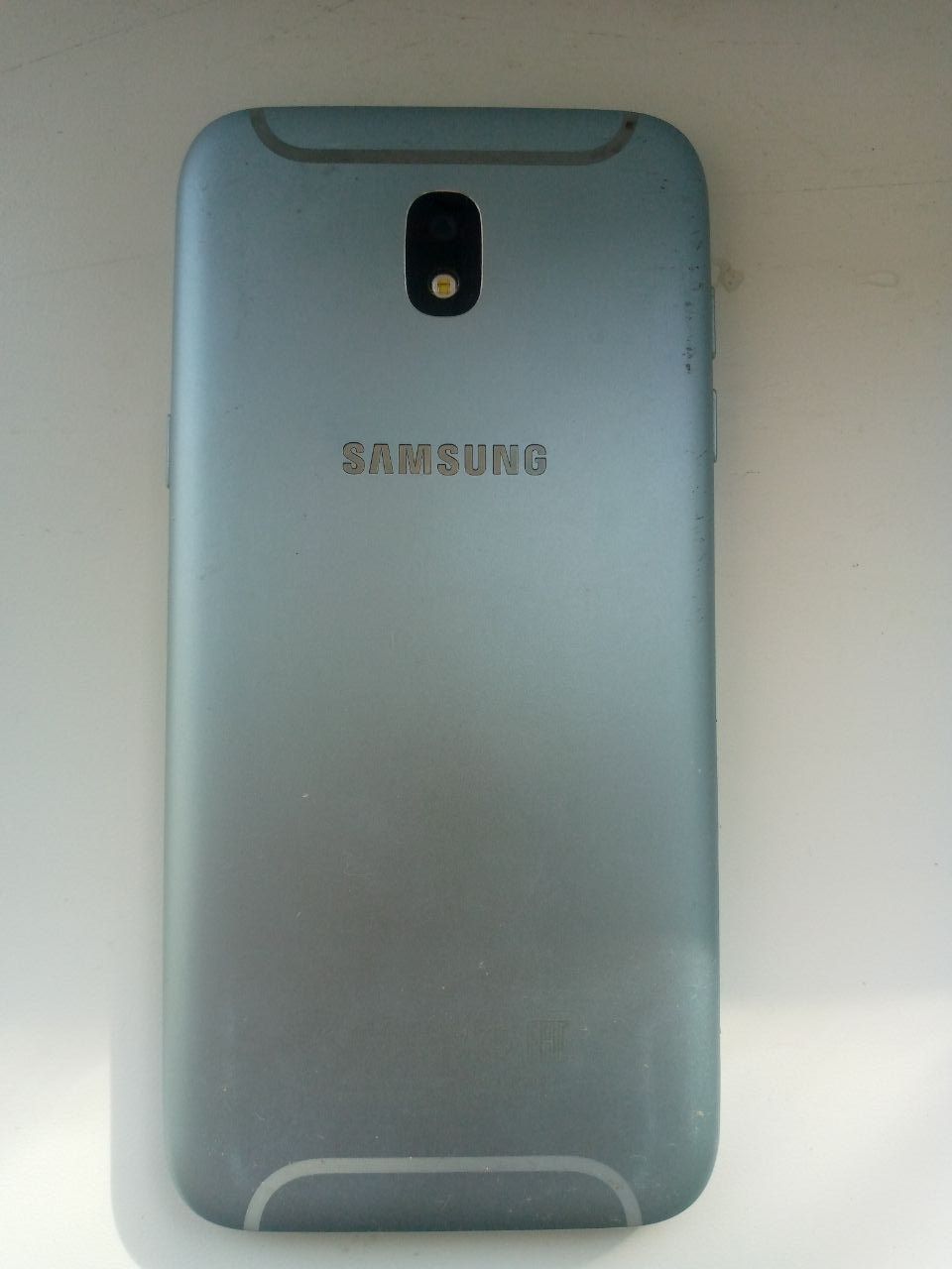 Samsung  J5 на запчастини - фото фото фото 1