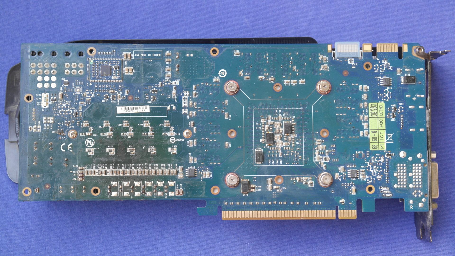 Видеокарта Gigabyte PCI-Ex GeForce GTX 670 2048MB GDDR5 256bit GV-N670OC-2GD - фото фото фото 2