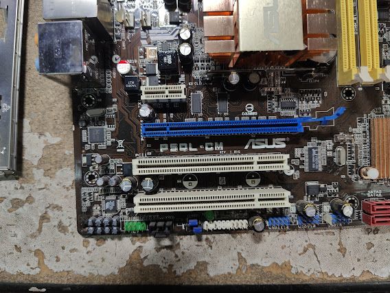 Мат. плата ASUS P5QL-CM LGA775 G43 PCI-E+SVGA DP DVI+GbLAN SATA MicroATX 2DDR2 № 250104107 - фото фото фото 1