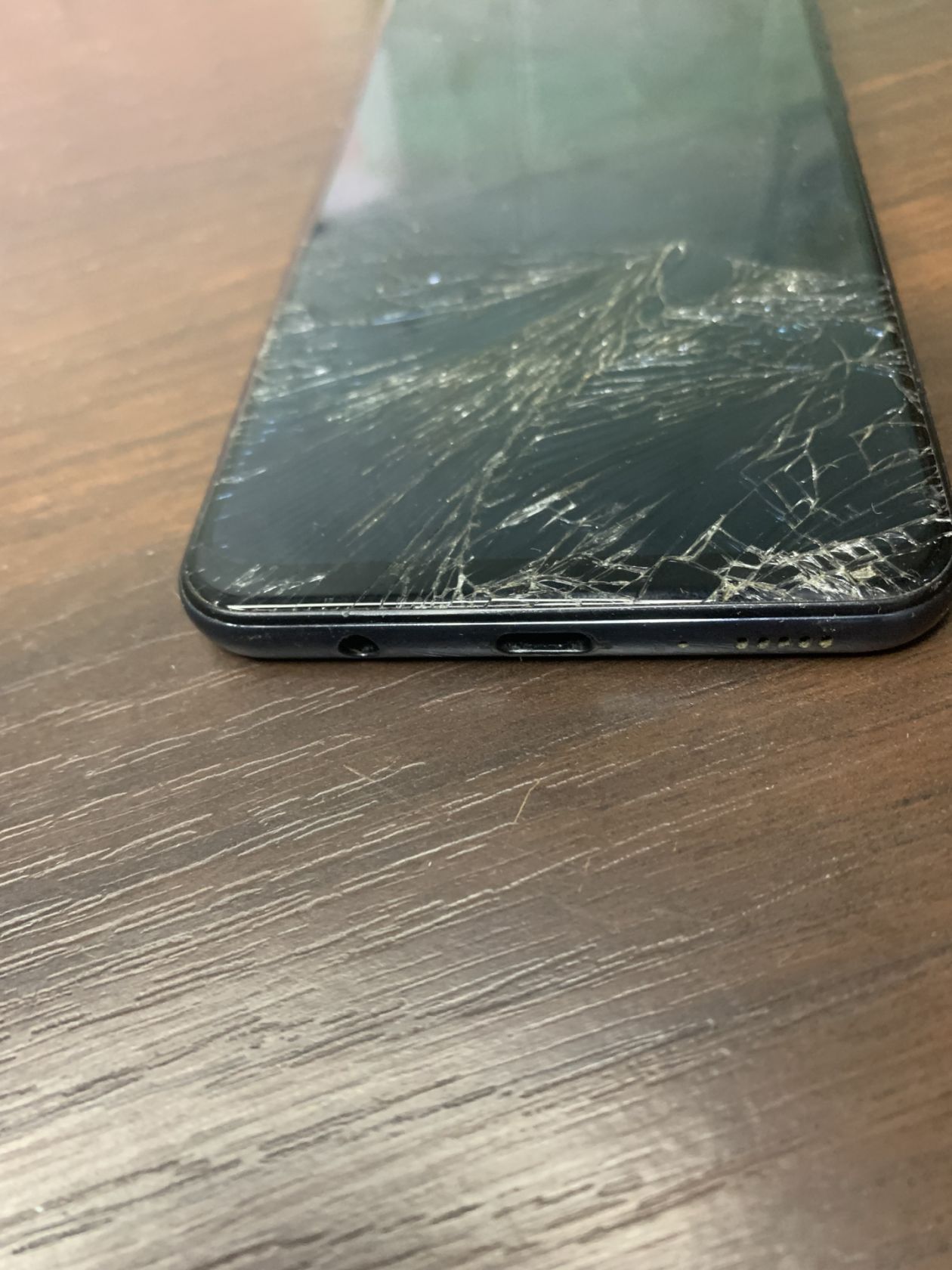 Мобільний телефон Samsung Galaxy A  (моделі A50 / A70) - фото фото фото 4