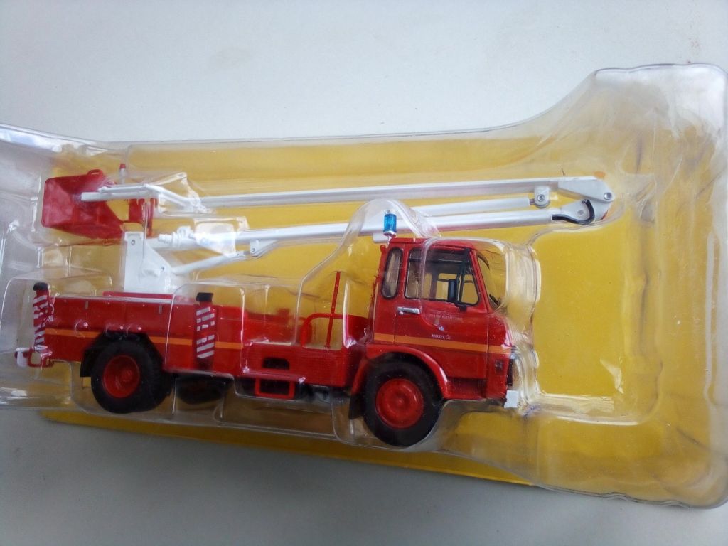 BERLIET 770KB 1:43 fire truck - фото фото фото 0