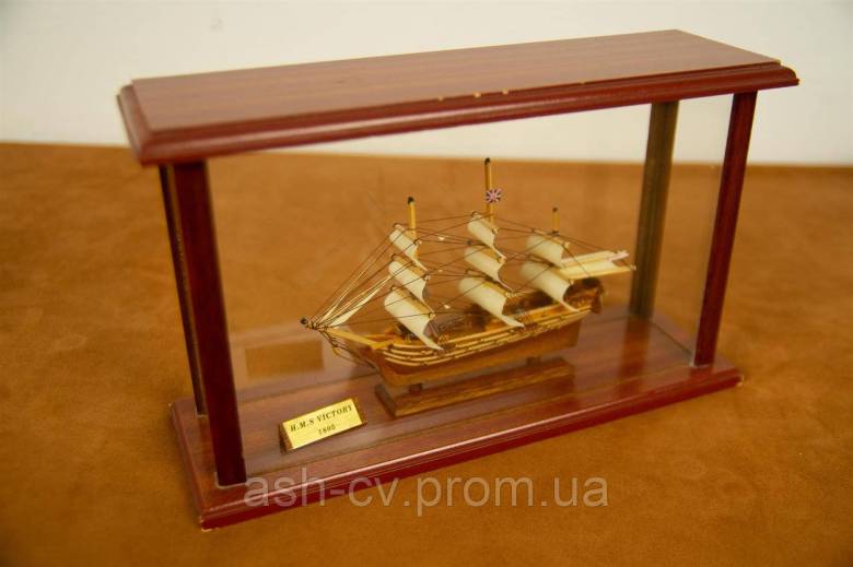 Макет корабля HMS VICTORY 1805 (У скляній вітрині) - фото фото фото 5