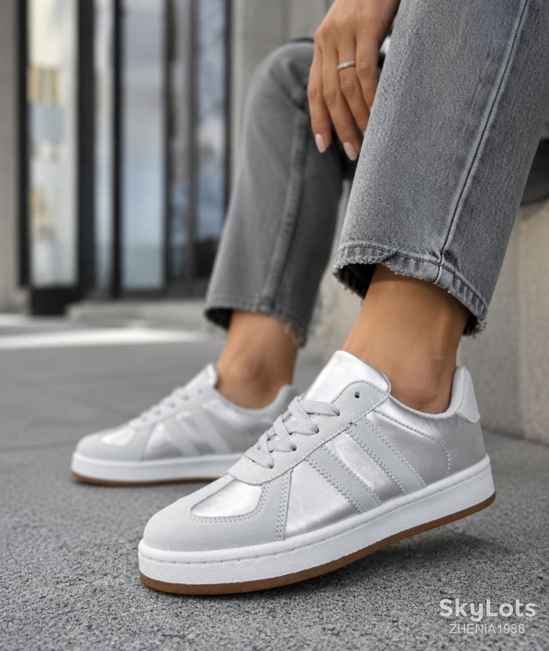 Кроссовки женские стиль ADIDAS. Эко-кожа,прошитые. Качество супер      ( 36 - 40 размер на ВЫБОР ) - фото фото фото 0