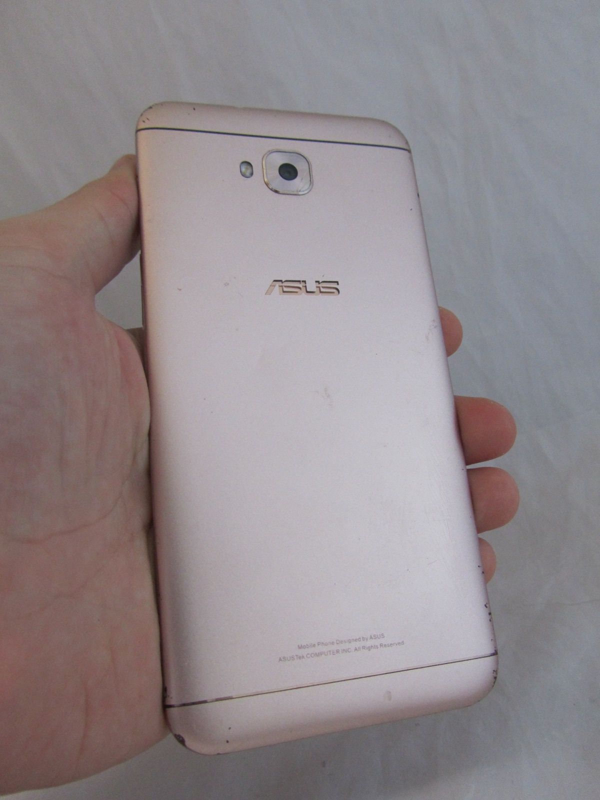Asus Zenfone 4 Selfie Lite 16 ГБ - фото фото фото 3