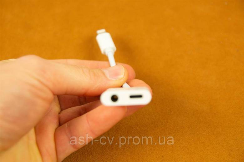 Перехідник Lightning 2in1 Audio Charging Adapter - фото фото фото 6