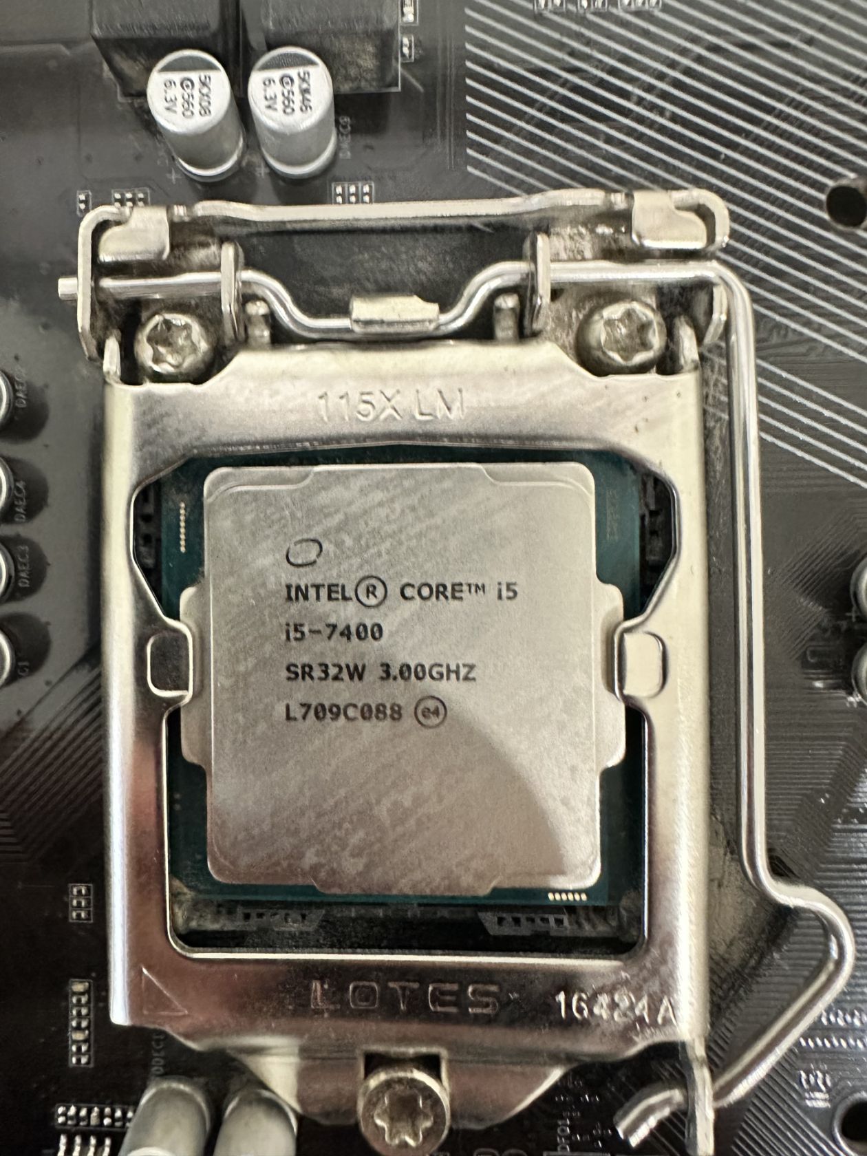 Материнская плата Gigabyte GA-B250-HD3P + i5 7400 - фото фото фото 2