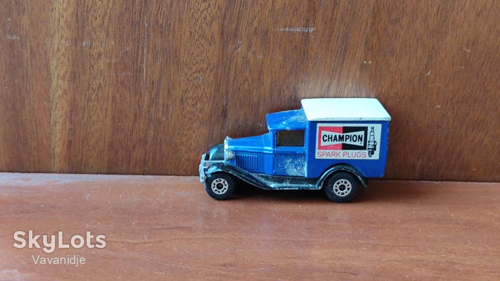 Matchbox Superfast model A Ford 1979 Champion spark plugs - фото фото фото 3