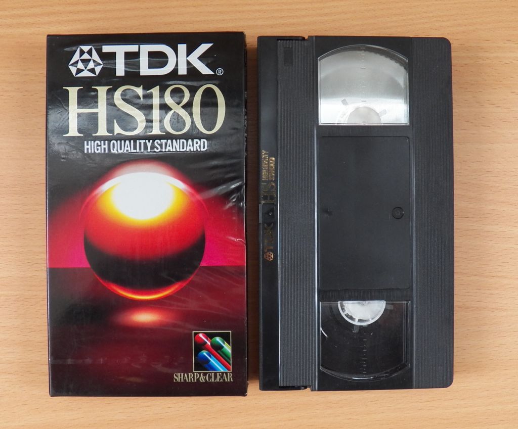 Відеокасета TDK HS180 формату VHS - фото фото фото 0