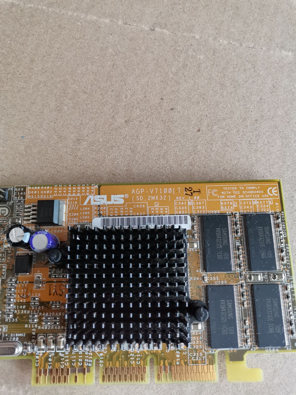 Видеокарта Asus V7100/PURE/32M/SD/R NVIDIA GeForce2 MX 32mb SDRAM AGP 4x - фото фото фото 3
