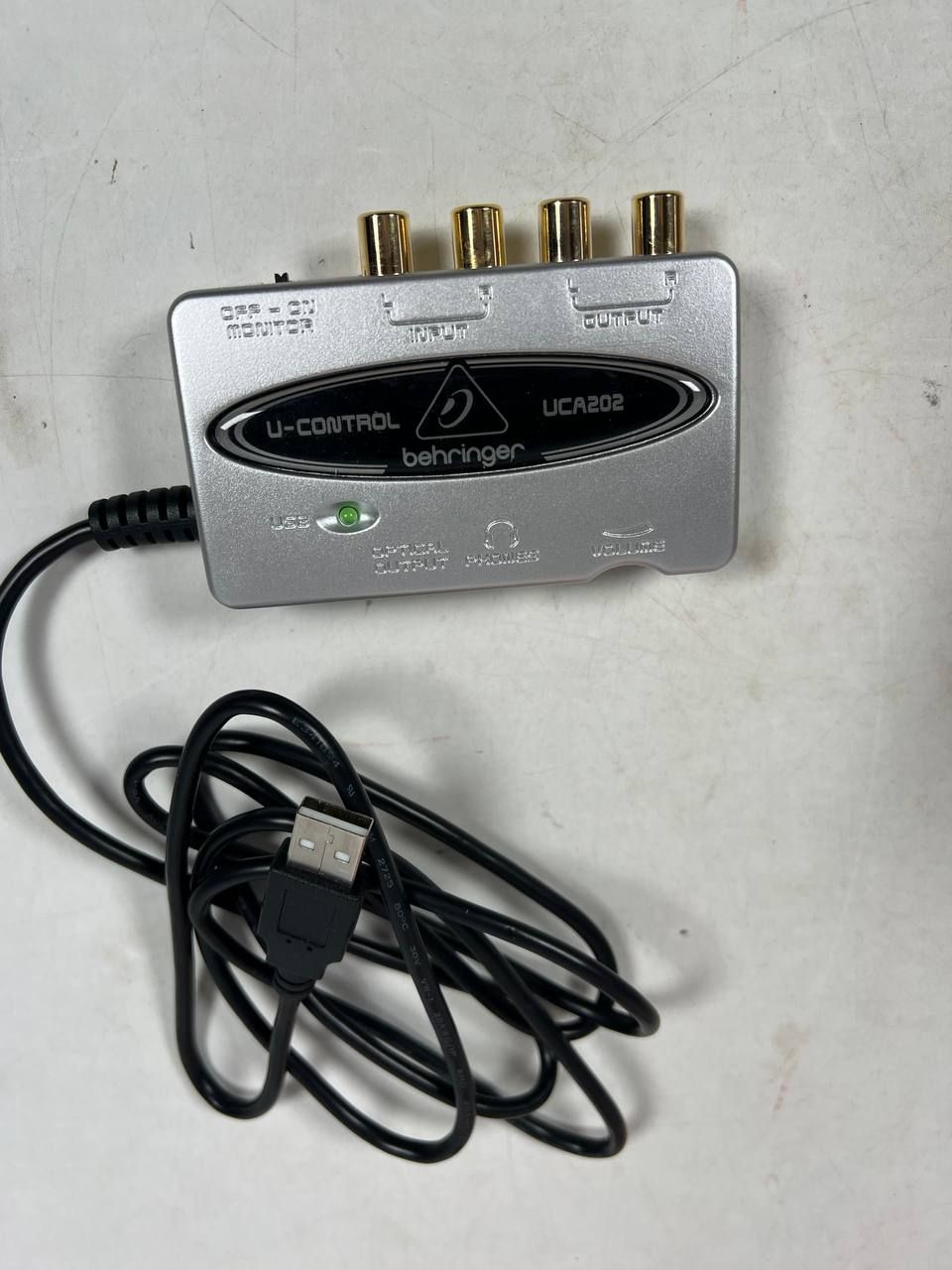 Лот № 15329 Аудіоінтерфейс Behringer U-Control UCA202 USB, 2 входи/2 виходи - фото фото фото 2