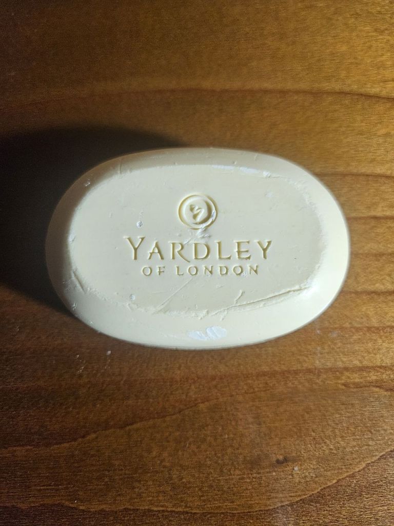 English Fine Cologne Yardley 100g Perfumed Soap - фото фото фото 3