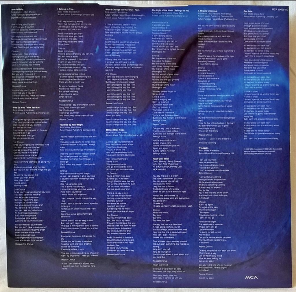 Kim Wilde - Love Is... - 1992.  (LP). 12. Vinyl. Пластинка. Germany. - фото фото фото 3